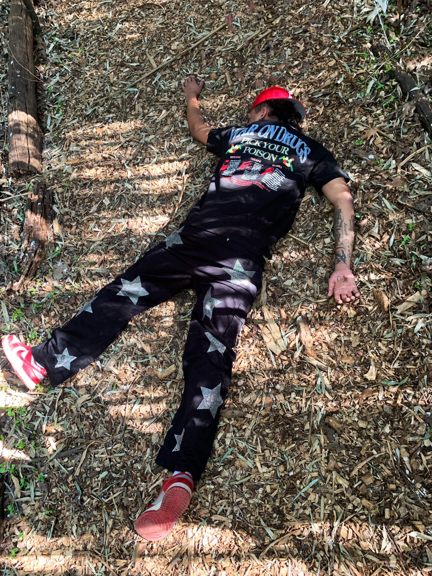 FALLEN STARS - RHINESTONE CARGO PANTS