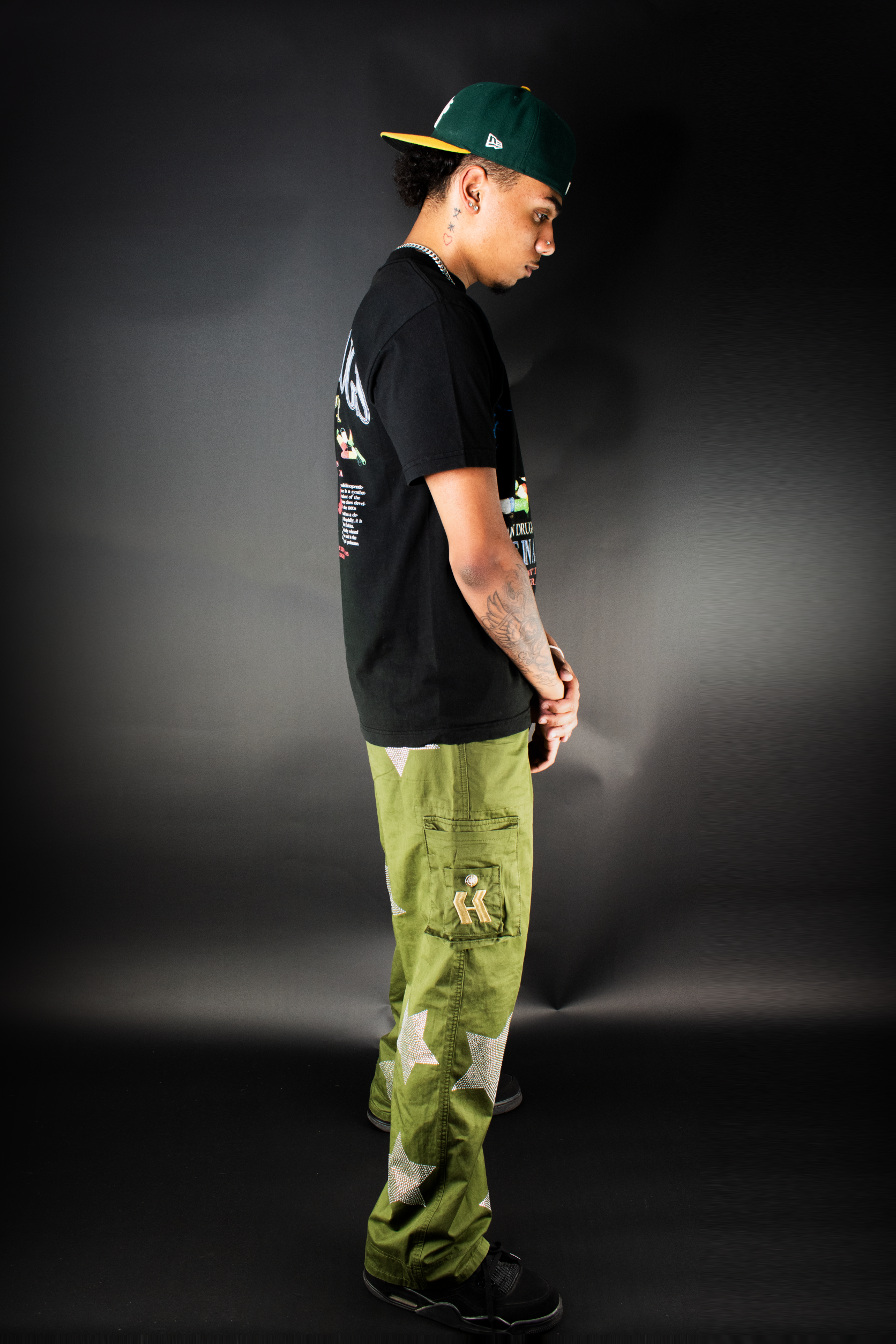 FALLEN STARS - RHINESTONE CARGO PANTS
